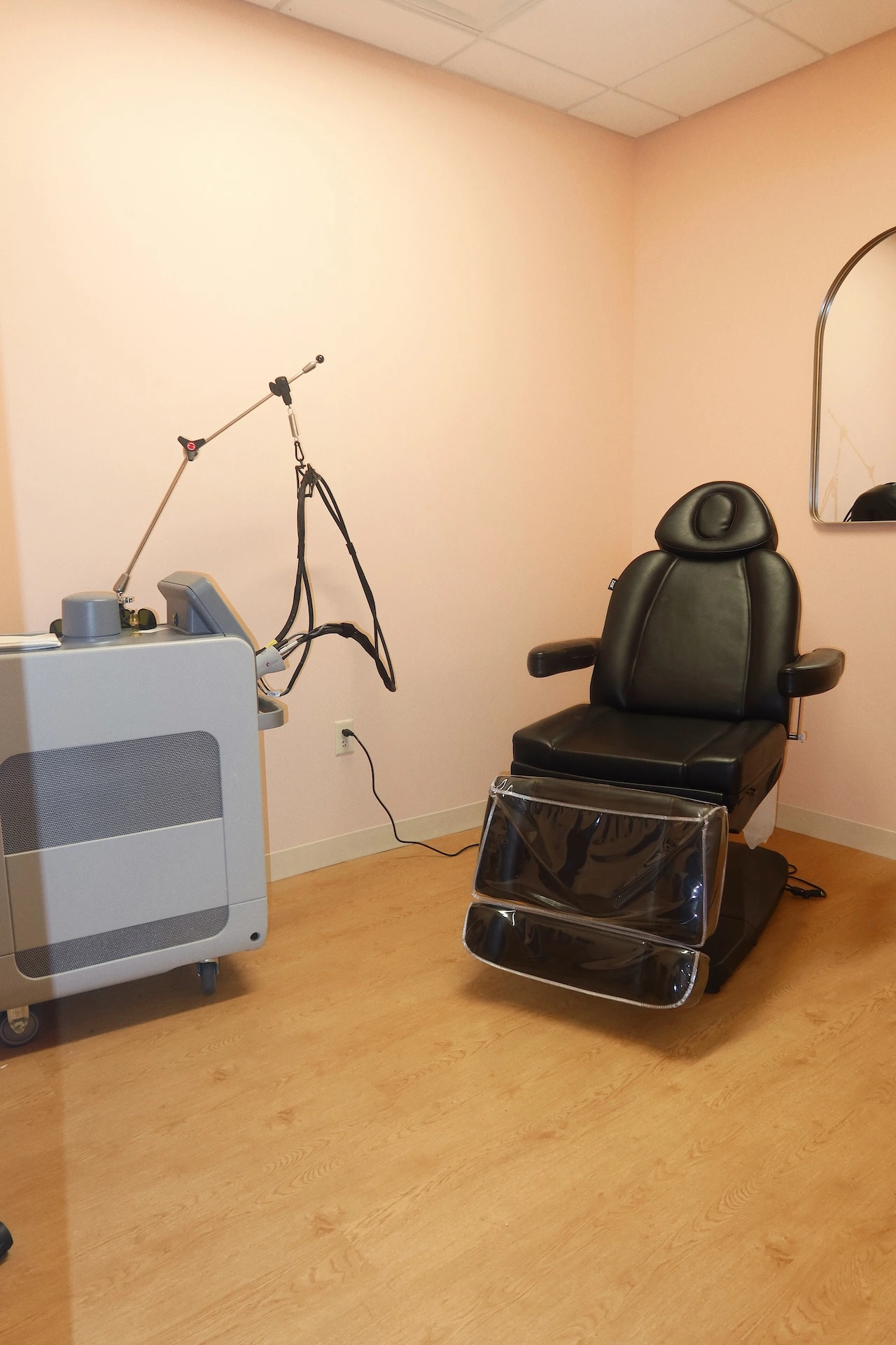 Treatment room2